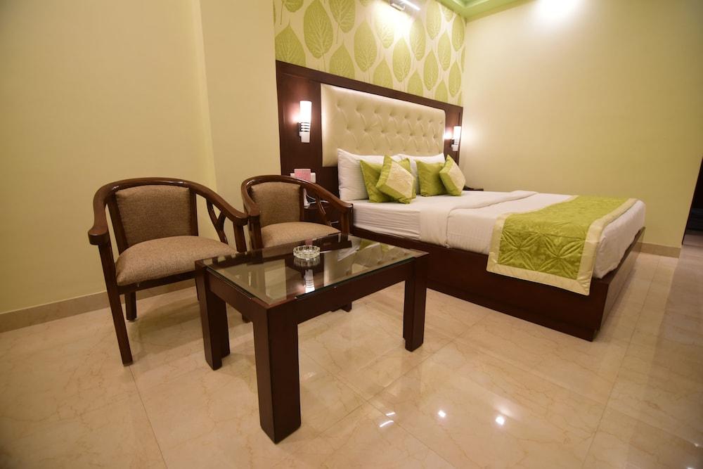 Hotel Varanasi Inn Dış mekan fotoğraf