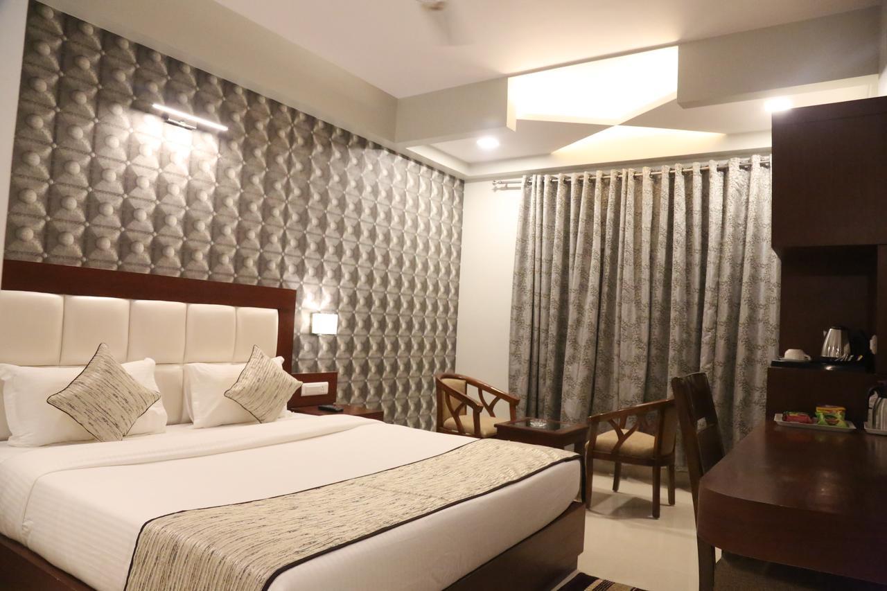 Hotel Varanasi Inn Dış mekan fotoğraf