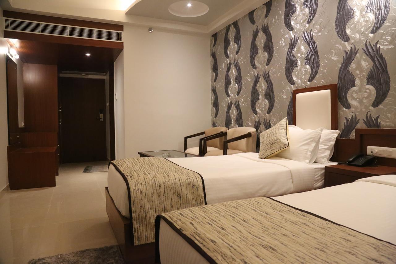 Hotel Varanasi Inn Dış mekan fotoğraf