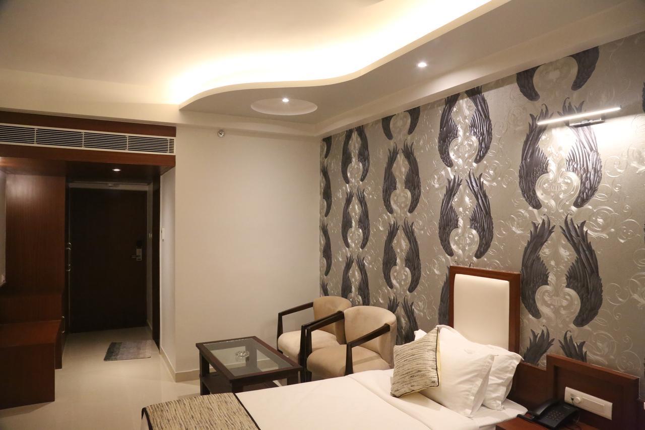 Hotel Varanasi Inn Dış mekan fotoğraf