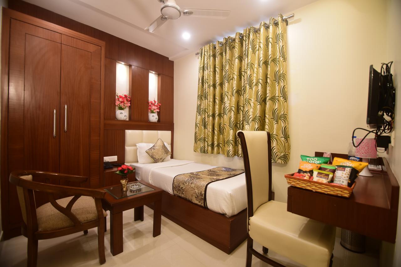 Hotel Varanasi Inn Dış mekan fotoğraf
